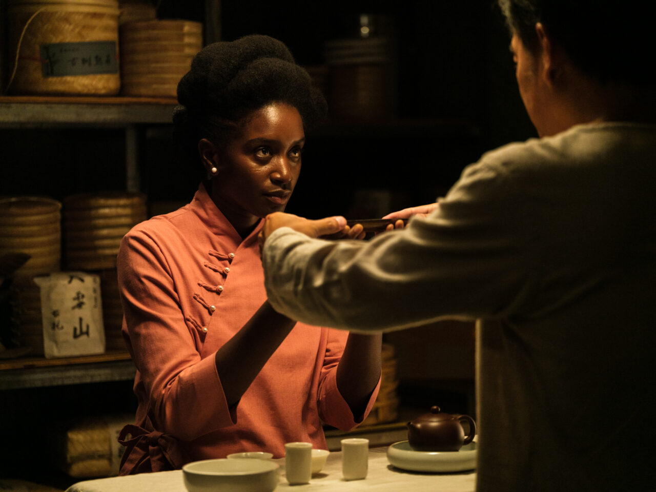 BLACK-TEA_Photo-10_OLIVIER MARCENY (c) CINÉFRANCE STUDIOS ARCHIPEL 35 DUNE VISION