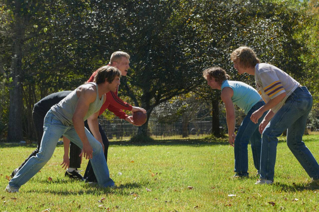 IC_49745 COMP_R_small