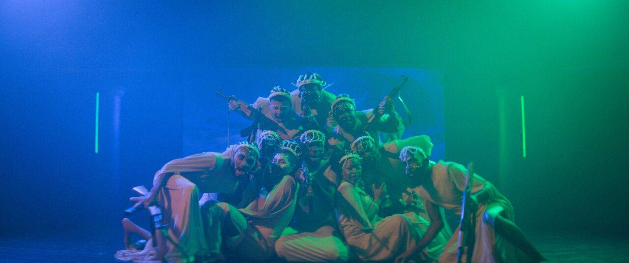 Three_Thousand_Numbered_Pieces_still_4