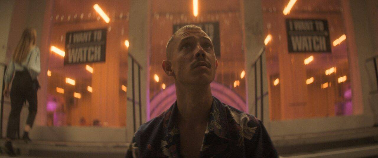 Three_Thousand_Numbered_Pieces_still_5